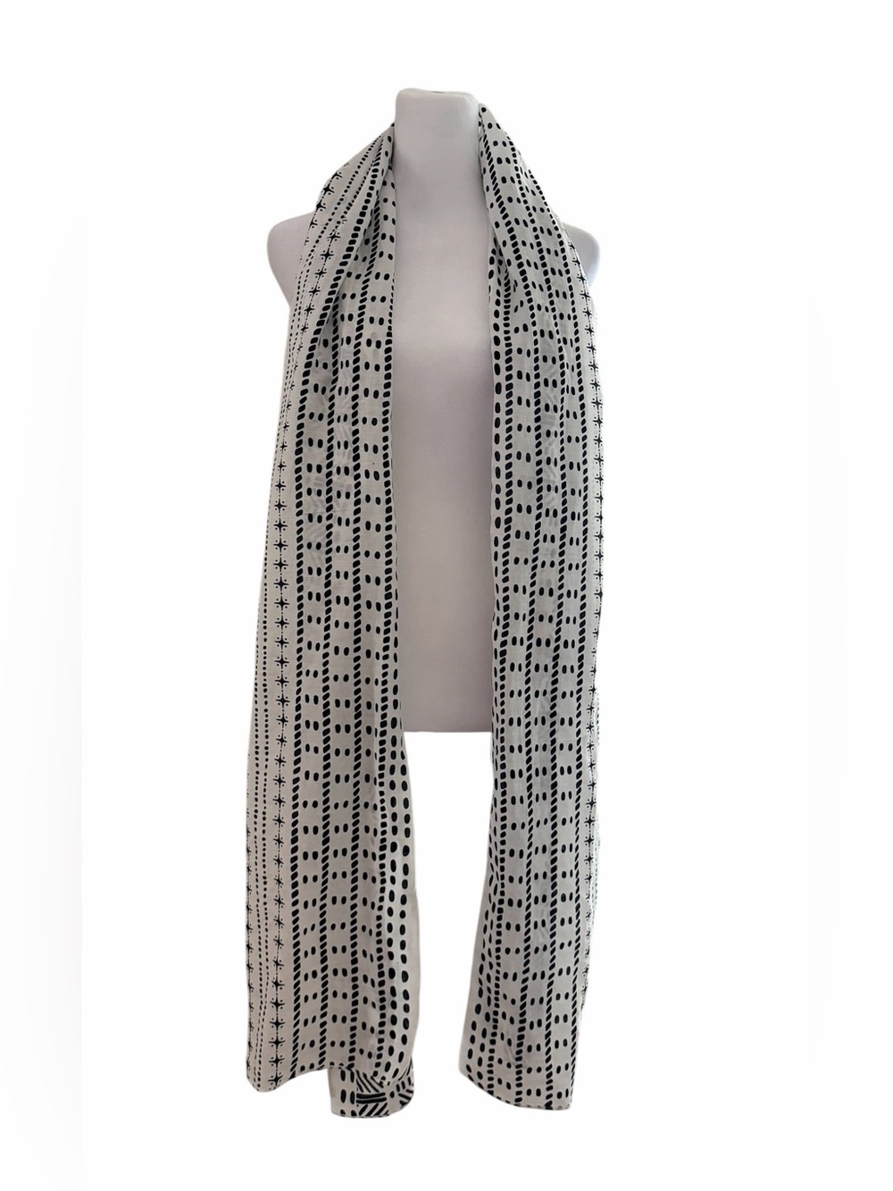Eileen Fisher Cotton Black and White Printed Scarf